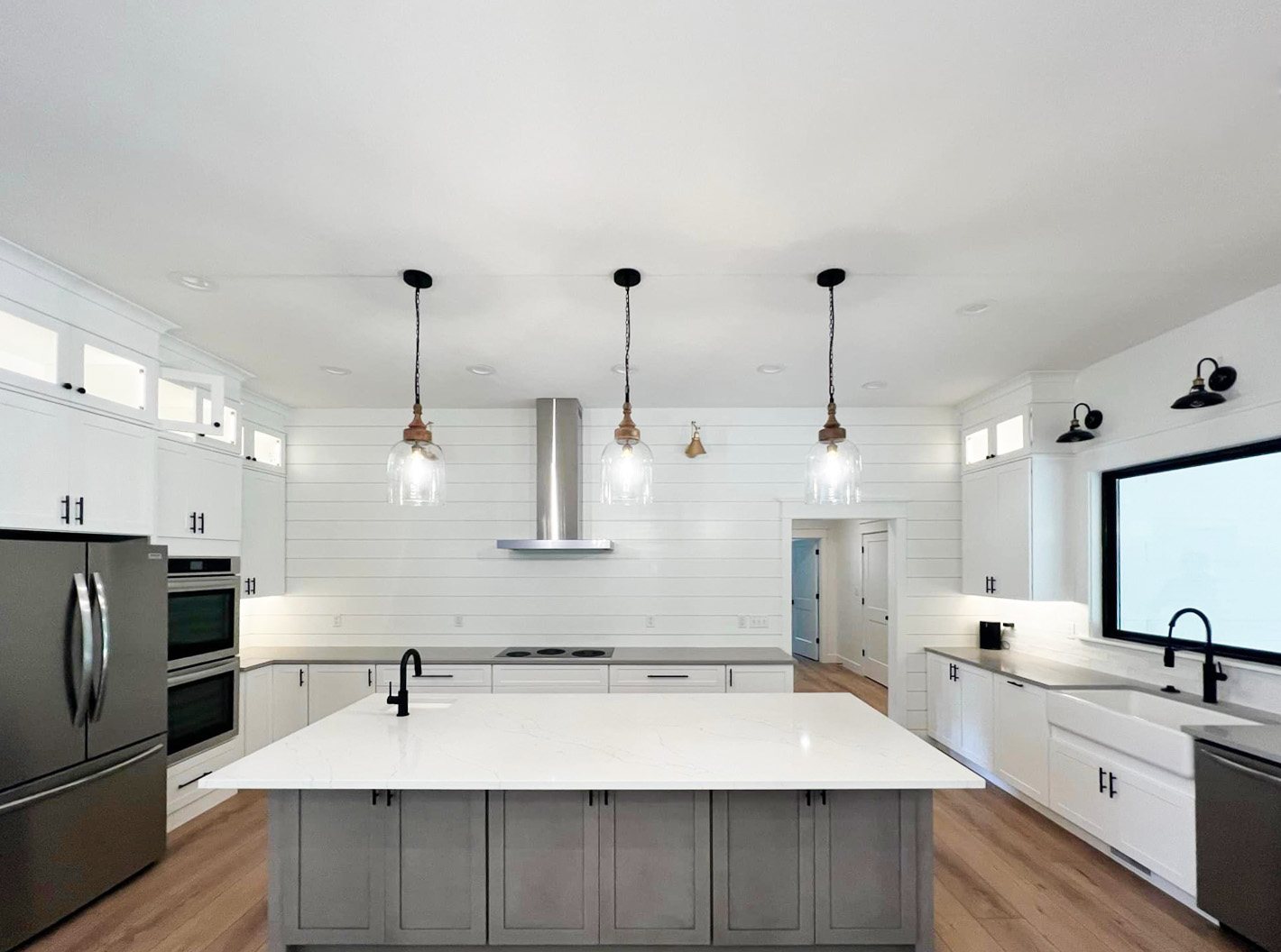 Eric Holt - Home Design 5 Kitchen